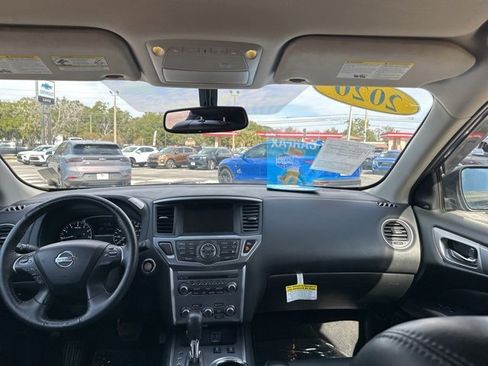 Used 2020 Nissan Pathfinder SL w/ Cargo Package image 44