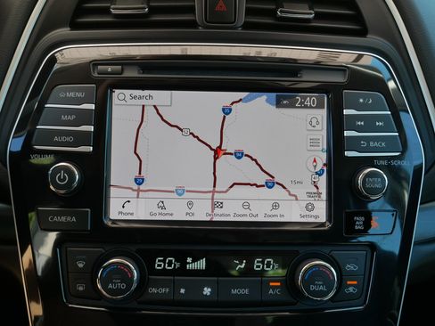 Used 2023 Nissan Maxima Platinum w/ Sport Mat Group FWD image 30