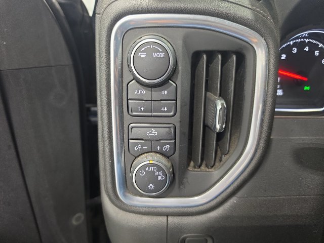Used 2021 Chevrolet Silverado 1500 LT AWD/4WD image 14