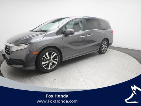 Certified 2023 Honda Odyssey Touring image 1