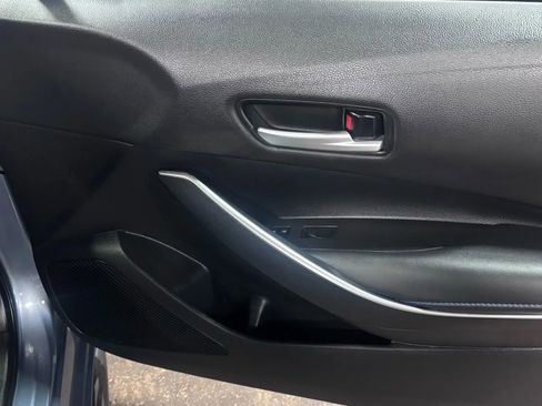 Used 2021 Toyota Corolla SE image 17