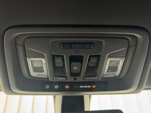 Used 2019 GMC Sierra 1500 Denali AWD/4WD image 35