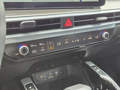 New 2026 Kia Sorento SX image 14