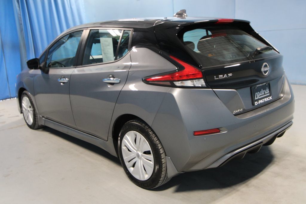 Used 2025 Nissan Leaf S FWD image 26