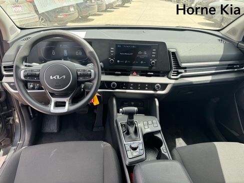 Certified 2023 Kia Sportage LX FWD image 14