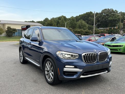 Used 2018 BMW X3 xDrive30i AWD/4WD image 3