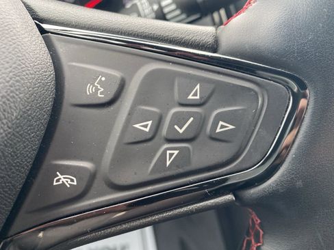 Used 2023 Chevrolet Equinox RS image 30