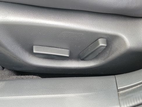 Used 2016 MAZDA MAZDA3 s Grand Touring FWD image 19