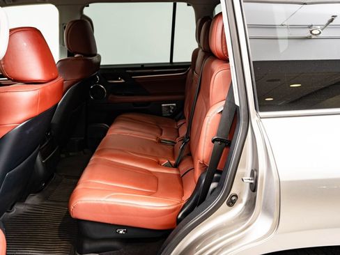 Certified 2021 Lexus LX 570 4WD w/ Luxury Package image 48