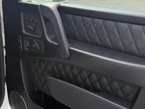 Used 2018 Mercedes-Benz G 63 AMG 4MATIC image 24