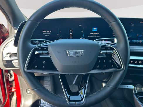 Used 2024 Cadillac Lyriq Sport AWD/4WD image 15