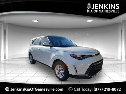 New 2025 Kia Soul LX