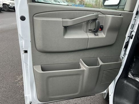 New 2026 Chevrolet Express 3500 LS RWD image 21