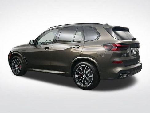 New 2026 BMW X5 xDrive50e w/ M Sport Package AWD/4WD image 7