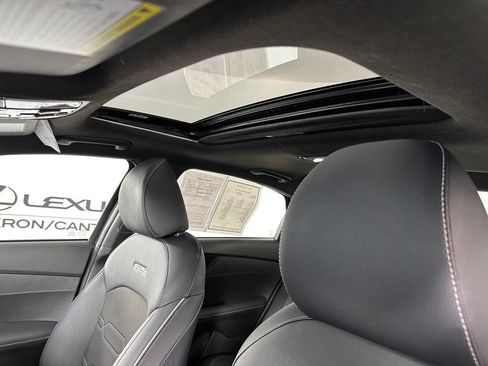 Used 2024 Kia Forte GT-Line w/ GT-Line Premium Package FWD image 4