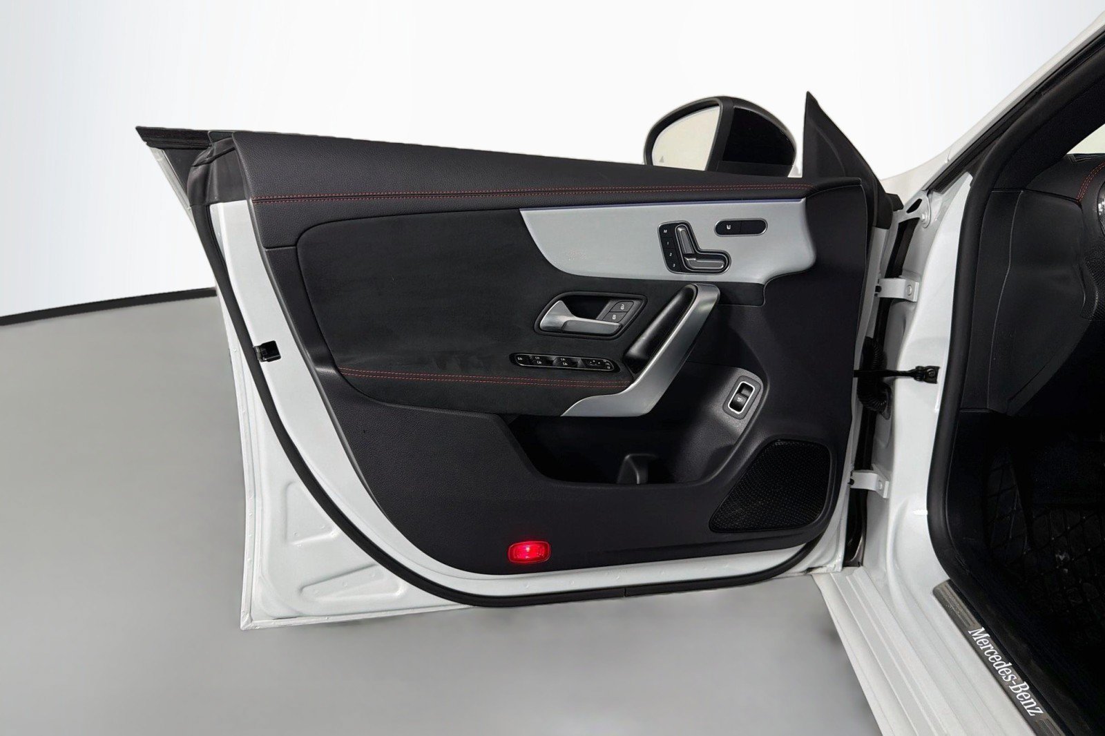 Certified 2024 Mercedes-Benz CLA 250 4MATIC image 24