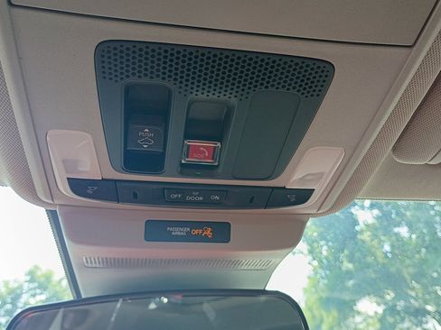 Certified 2023 Honda Accord EX image 23