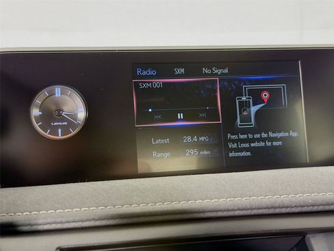 Used 2019 Lexus UX 200 FWD image 19