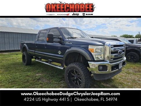 Used 2016 Ford F350 Lariat image 2
