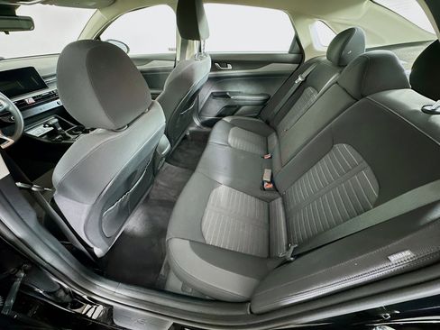 Used 2025 Kia K5 LXS image 27