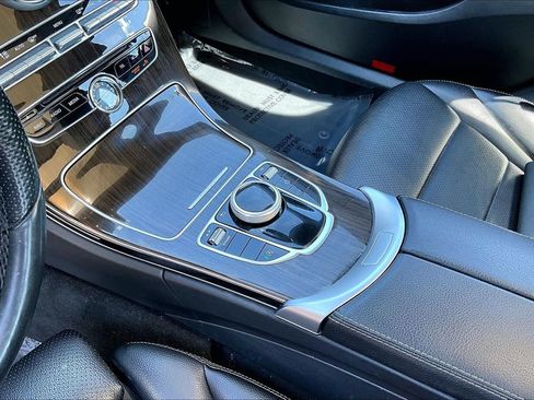 Used 2018 Mercedes-Benz C 300 4MATIC Sedan image 31