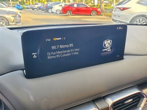 Used 2023 MAZDA CX-5 Carbon Edition image 29