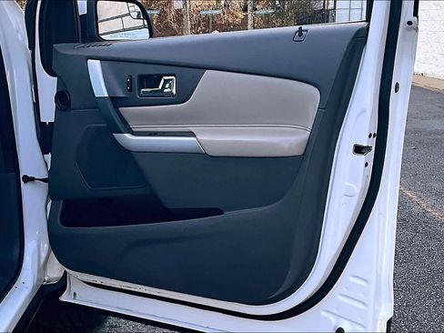 Used 2014 Ford Edge Limited w/ Driver Entry Package image 21