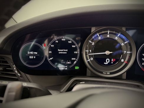 Used 2020 Porsche 911 Carrera 4S image 27