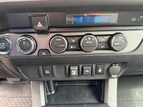 Used 2023 Toyota Tacoma TRD Off-Road AWD/4WD image 17