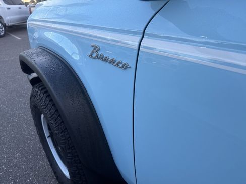 Used 2024 Ford Bronco Heritage Edition image 3