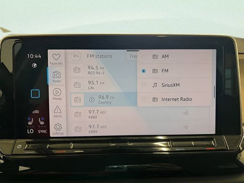Used 2024 Volkswagen Atlas SE AWD/4WD image 27