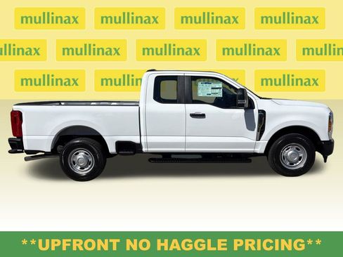 New 2026 Ford F250 XL w/ XL Driver Assist Package RWD image 2