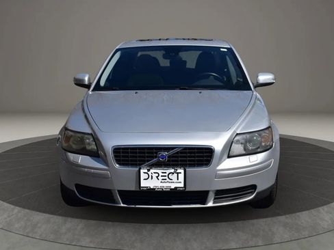 Used 2007 Volvo S40 2.4i image 2
