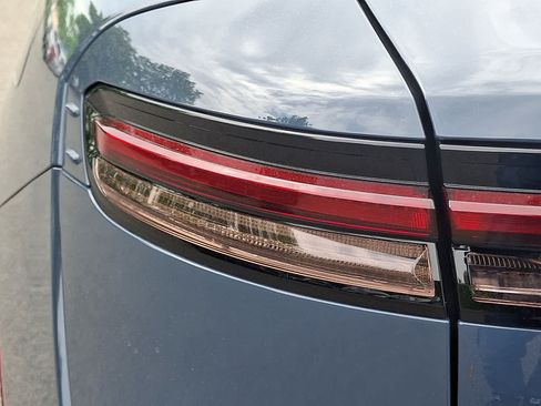 Certified 2026 Toyota Crown AWD/4WD image 11