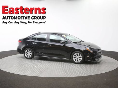 Used 2025 Toyota Corolla LE FWD image 48