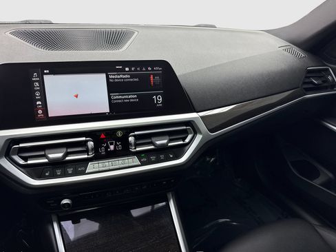 Used 2019 BMW 330i Sedan RWD image 24