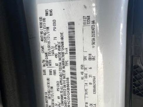 Used 2016 Ford Transit 250 130 Medium Roof RWD image 26