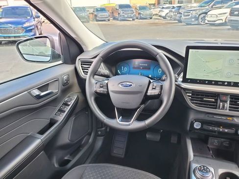 Used 2023 Ford Escape Active w/ Tech Pack #2 AWD/4WD image 8