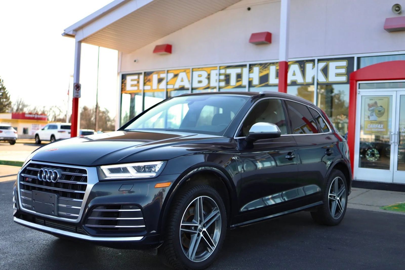 Used 2018 Audi SQ5 Premium Plus AWD/4WD image 1