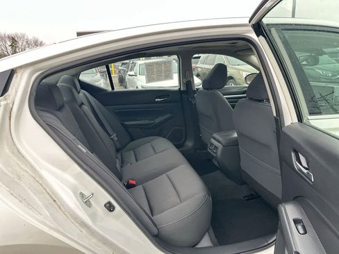 Used 2019 Nissan Altima 2.5 SV image 26