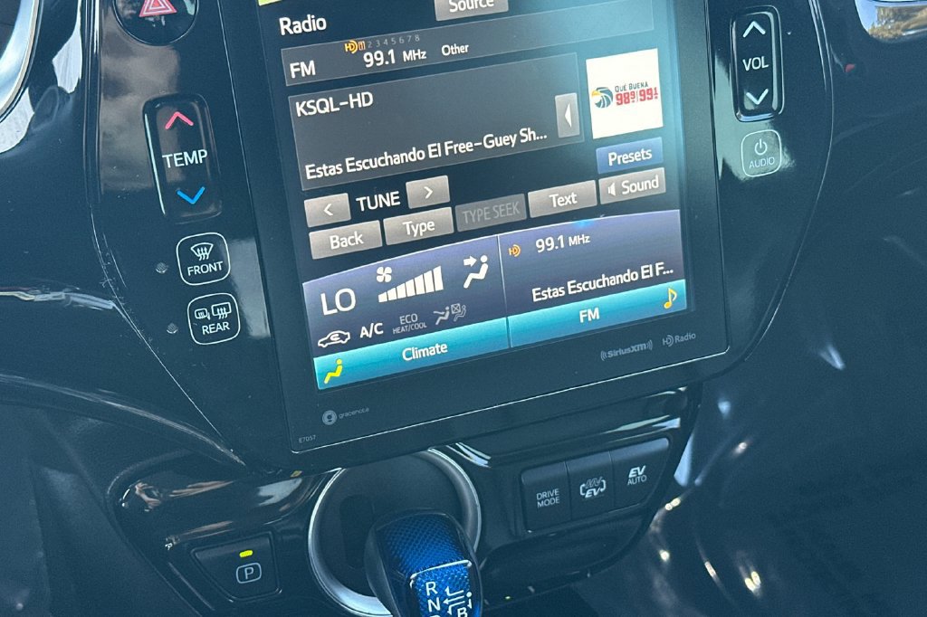 Used 2021 Toyota Prius Prime XLE FWD image 20
