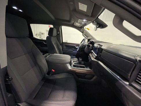 Used 2023 Chevrolet Silverado 1500 RST w/ Z71 Off-Road Package image 26