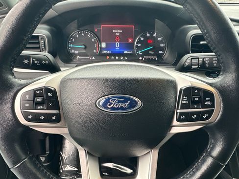 Certified 2022 Ford Explorer XLT w/ Equipment Group 202A image 26