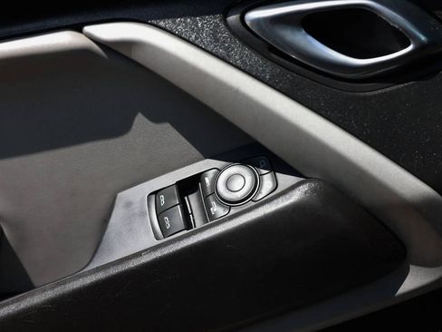 Used 2020 Chevrolet Camaro LT RWD image 12