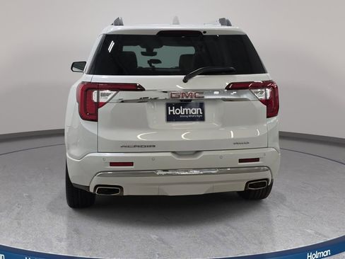 Used 2023 GMC Acadia Denali w/ Denali Ultimate Package AWD/4WD image 7