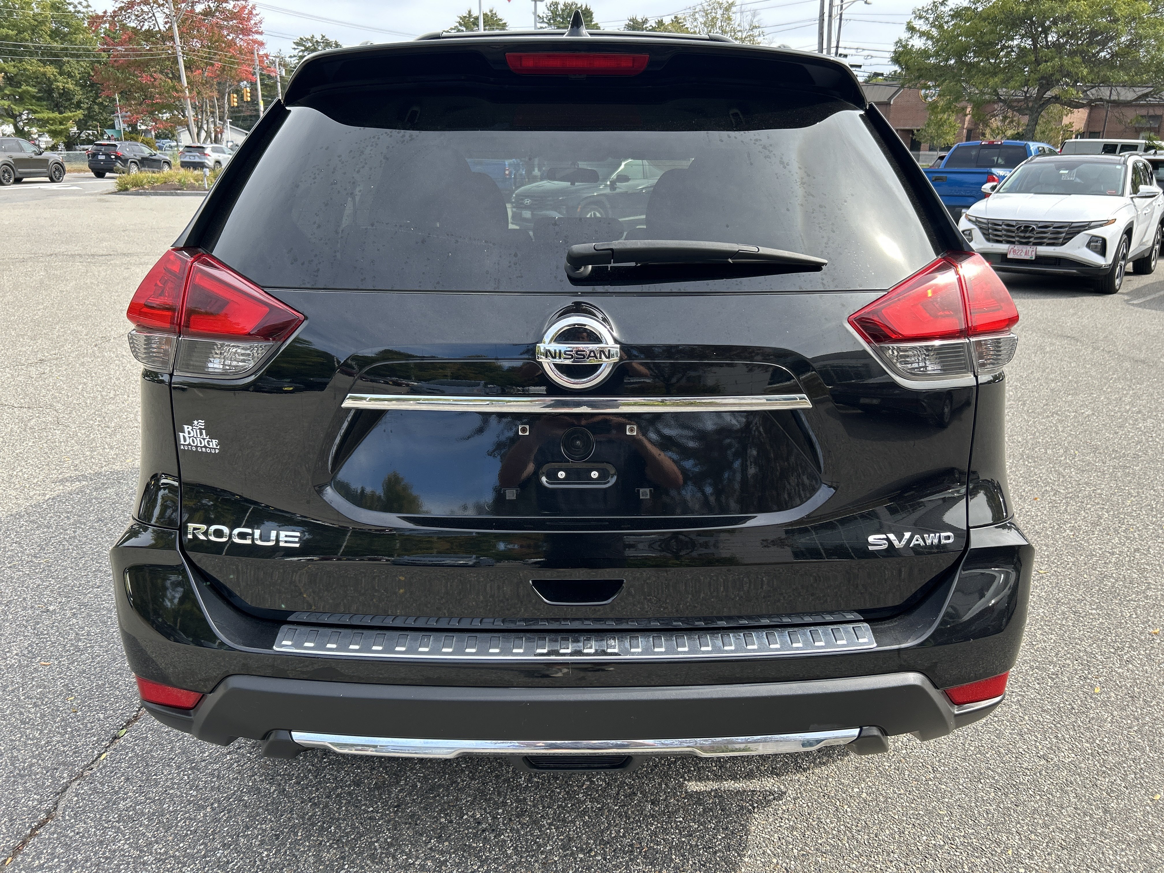 Used 2017 Nissan Rogue SV w/ Midnight Edition AWD/4WD image 6
