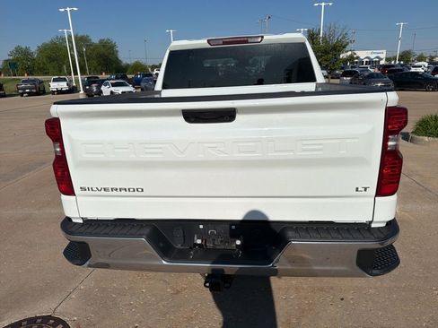 Used 2024 Chevrolet Silverado 1500 LT AWD/4WD image 3