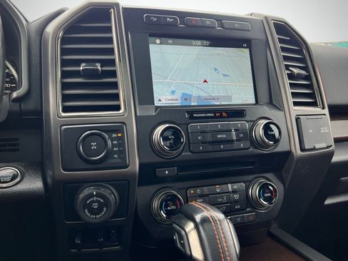 Used 2017 Ford F150 Raptor w/ Equipment Group 802A Luxury image 66