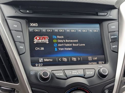 Used 2013 Hyundai Veloster RE:MIX Edition image 23