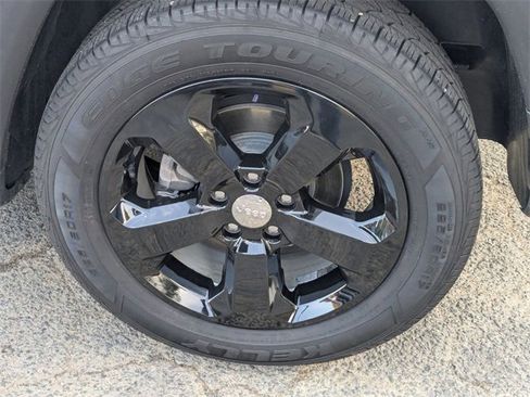 Used 2021 Jeep Compass Latitude w/ Sun and Sound Group image 8